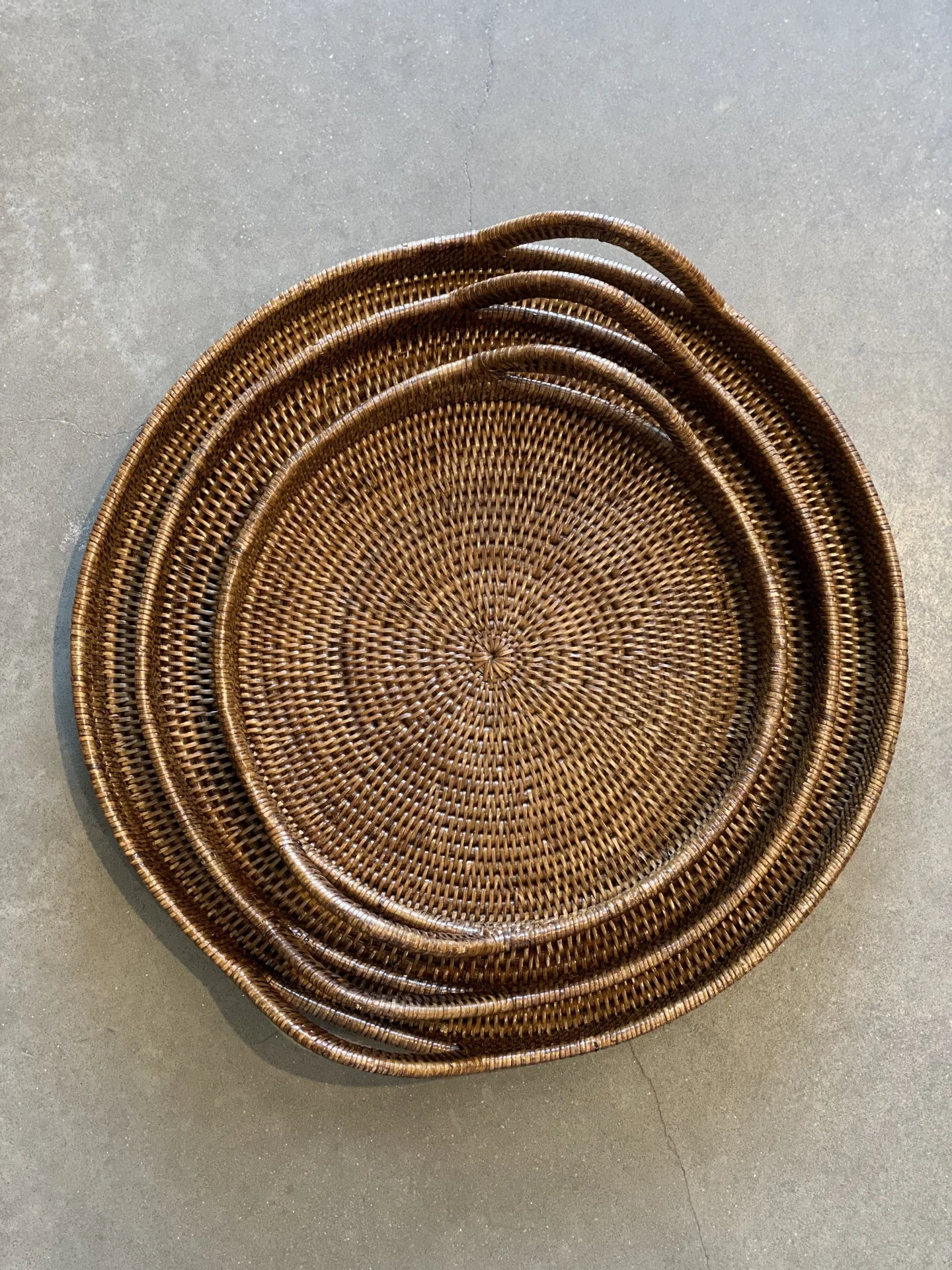 Rattan Round Tray With Handle - Image 5