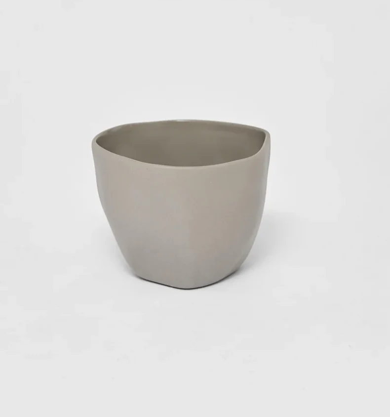 Dry Shinomine Kimoto Sake Set with a Box and 4 Light and Pleasant Sake Cups - Image 6