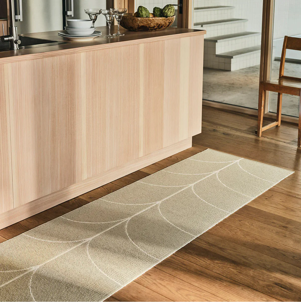 Leaf Rug 70x180 cm - Image 3