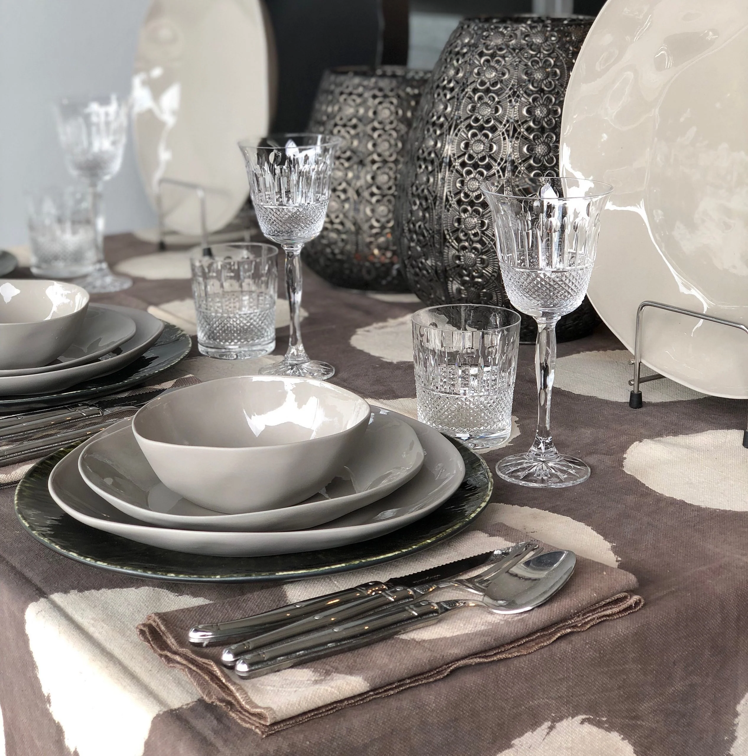 Organic Stoneware Dinnerware, Place Setting - Image 6