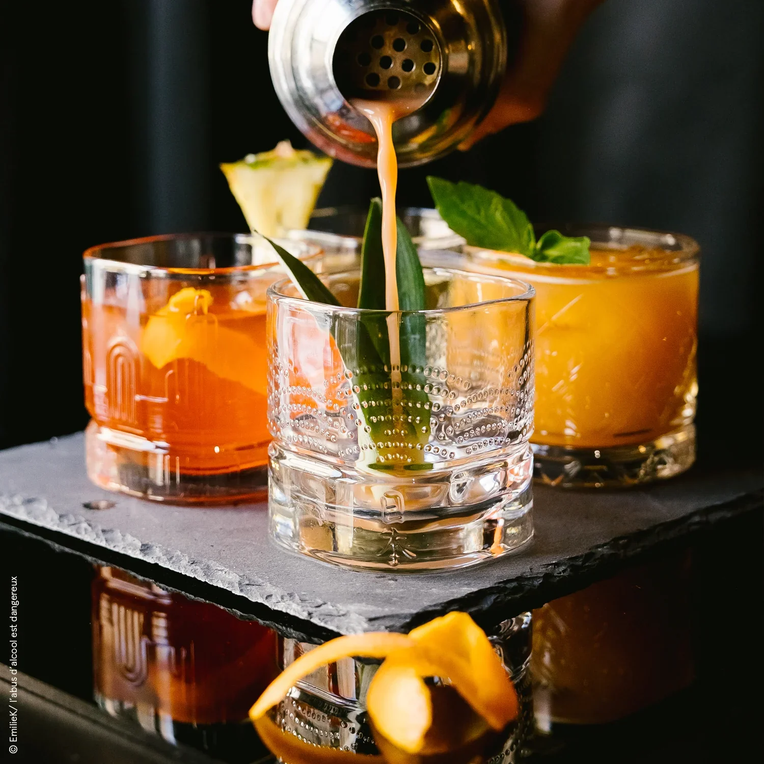 Set of 4 Whiskey Glasses - Image 2